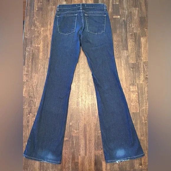 J Brand Mae Flare Jeans in Pure Size 25 - Picture 3 of 6